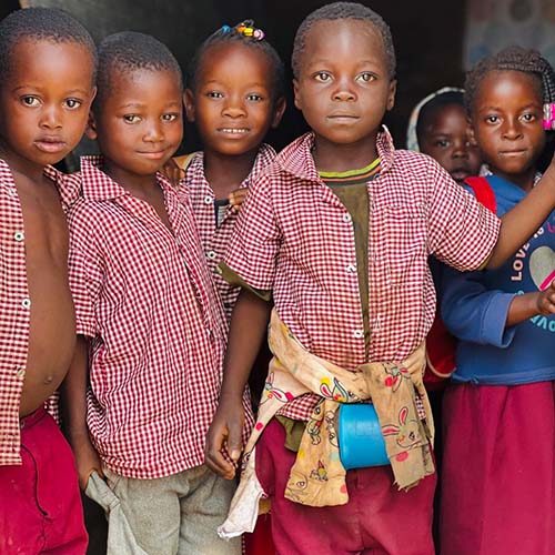 osmows hope fund iniciative helping children in places of learning in Zambia